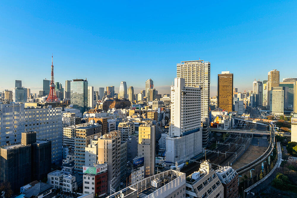 「浜松町駅」「大門駅」方面には、東京タワーを望むことができます。