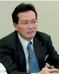 内田雄一　氏