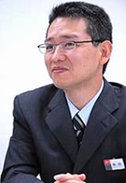 岸田氏