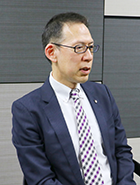 嶋村氏