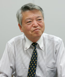 高橋氏