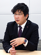 野見山 氏