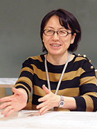 今井 由紀子 氏